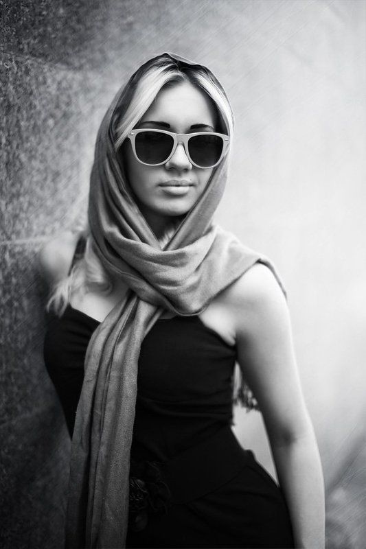 Под завесой тайныphoto preview