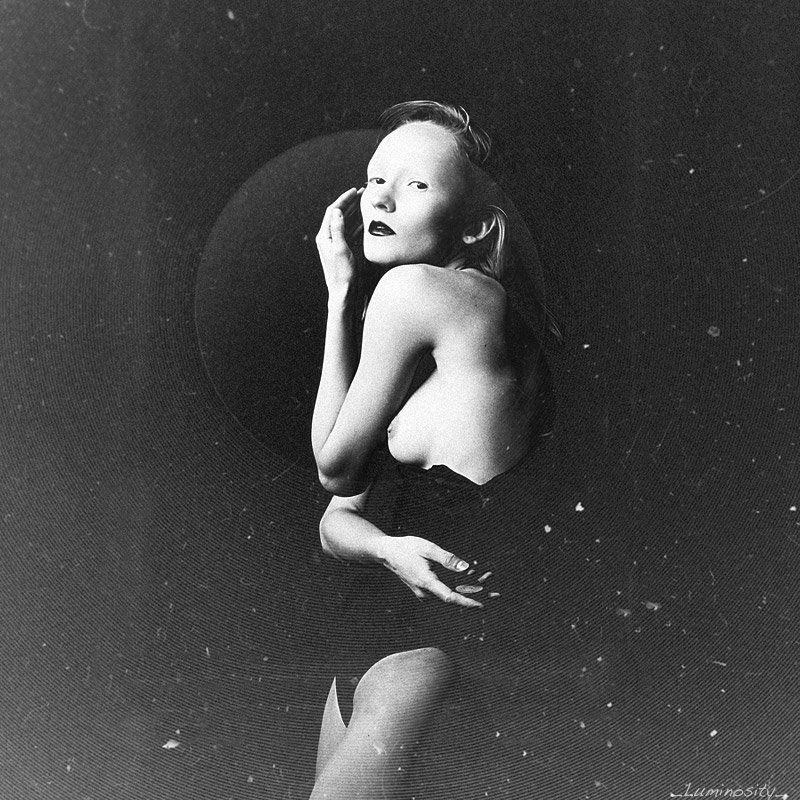 автопортрет Полнолуниеphoto preview