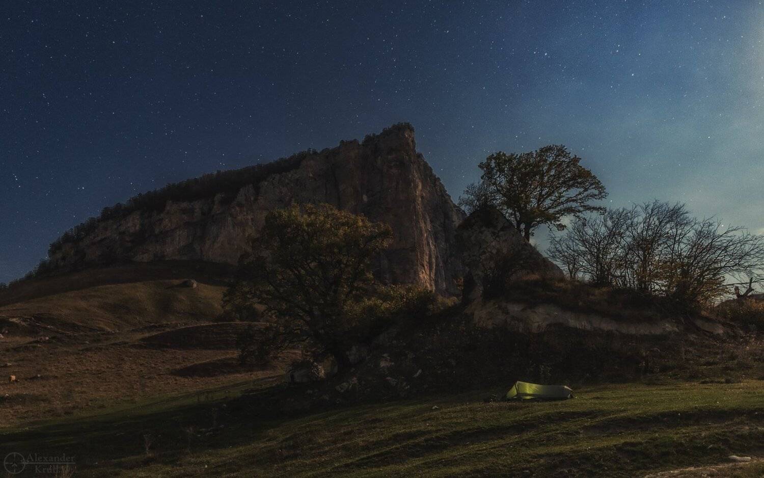 Лунной ночью у Ахмет-горы.... Автор: Александр Круль , Александр Круль