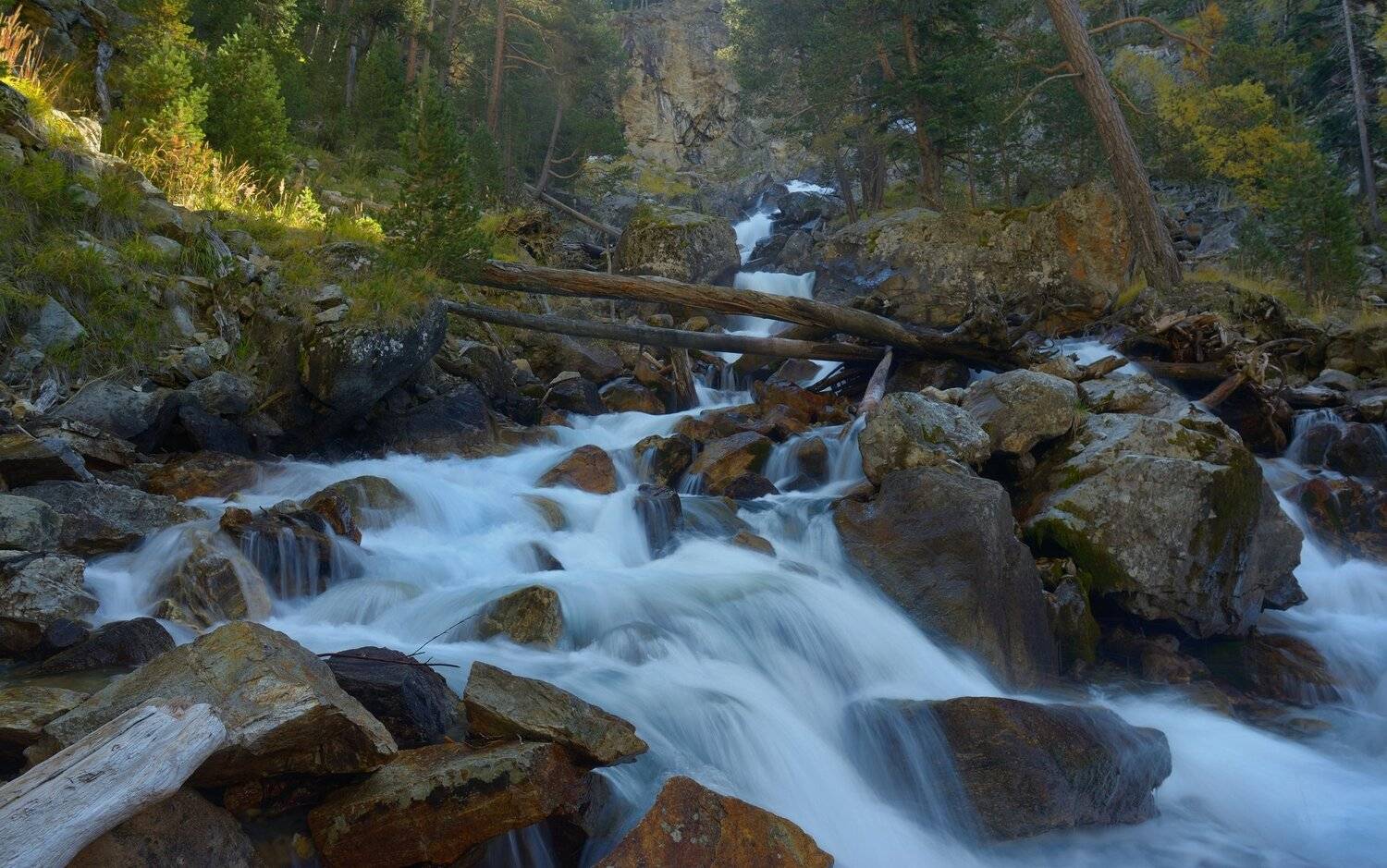 Кти-Теберда в Аксауте. Автор: Александр Жарников горы озеро рассвет кавказ река аксаут кти-теберда, Александр Жарников