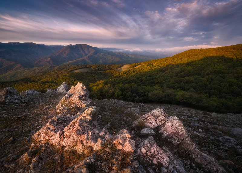 рассвет, горы, крым, чатырдаг Рассвет у подножья плато Чатыр-Даг, Крымphoto preview