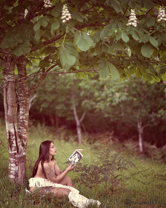 female, woman, nude, reading, book, Reading Anais Ninphoto preview