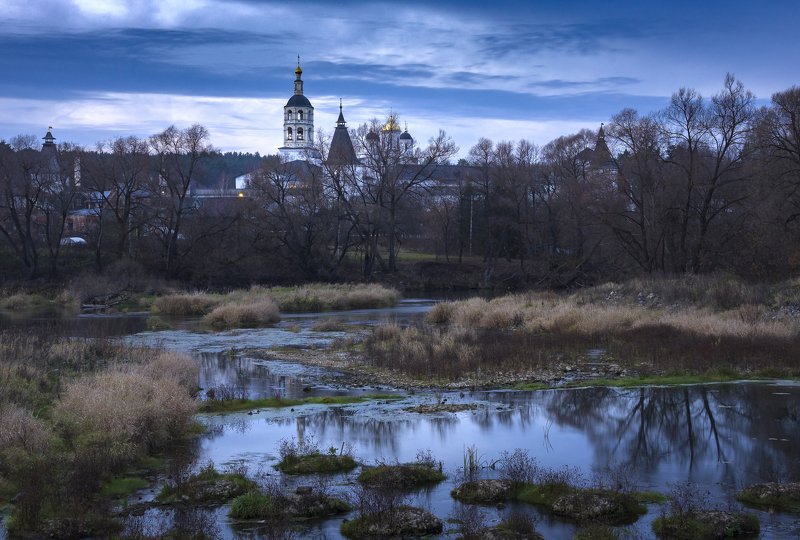осень,монастырь,река,сумерки,боровск,россия Осенняя тишинаphoto preview