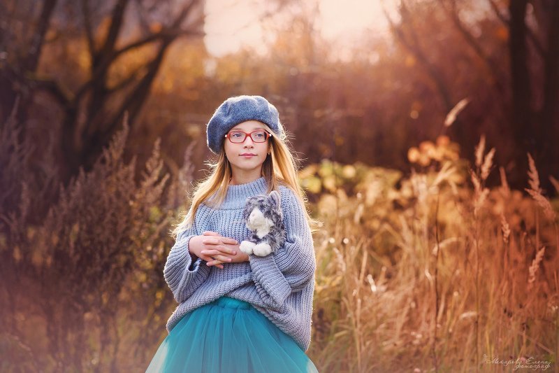 девочка, портрет, осень, прогулка Анютаphoto preview