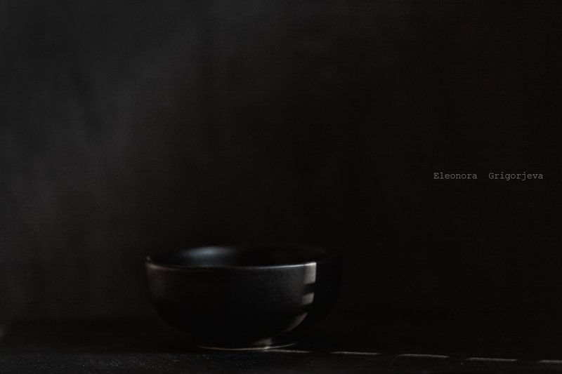 Минимализм в чёрномphoto preview