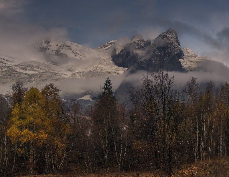ДОМБАЙСКАЯ ОСЕНЬphoto preview