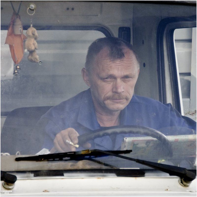 мужчина, лица, люди, портрет, жанровый портрет Рабочий момент...photo preview