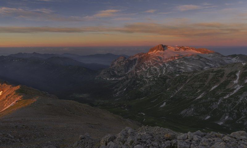 горы, кавказ, рассвет, оштен, фишт, лаго-наки ЛЕТО. УТРО. ВЗГЛЯД С ВЕРШИНЫ фото превью