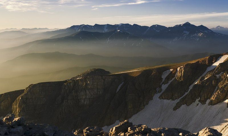 горы, кавказ, лаго-наки , лето, вершина , оштен КАК-ТО УТРОМ НА РАССВЕТЕ, ЗАГЛЯНУЛ В СОСЕДНИЙ САД фото превью