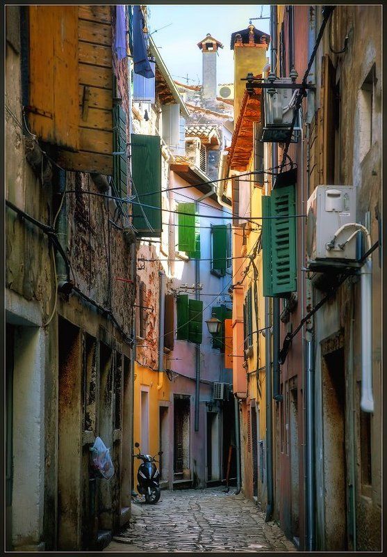 Краски южного городаphoto preview