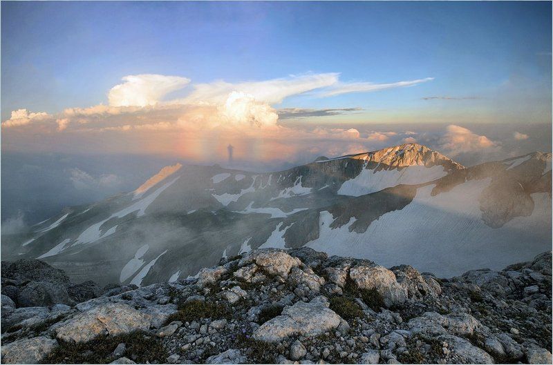 оштен, лаго-наки, брокенский призрак Автопортретphoto preview