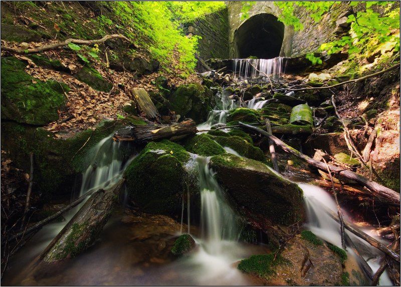 карпаты, водопад, ручей На склонах гор...photo preview