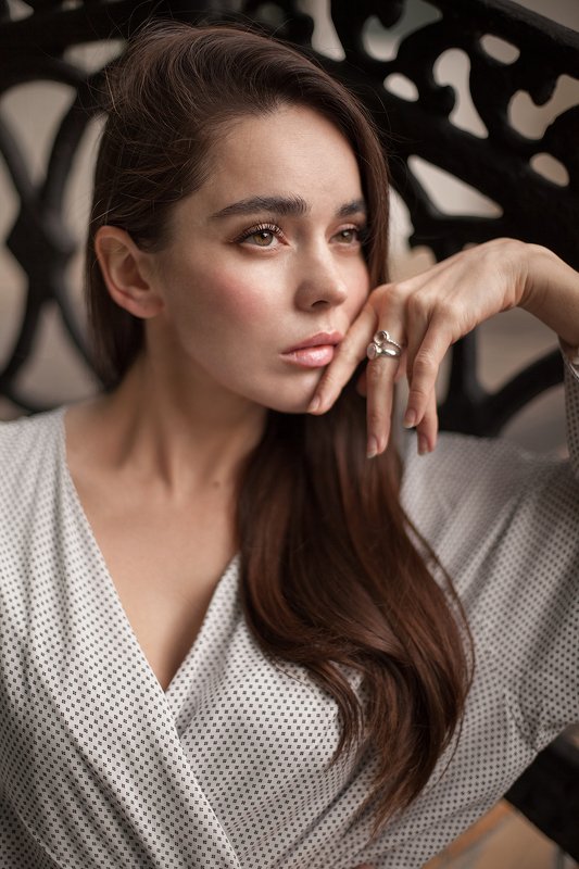 Майяphoto preview