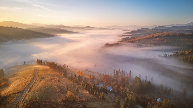 горы, карпаты, октябрь, осень, пилипец, рассвет, туман, украина, утро Карпатское осеннее утроphoto preview