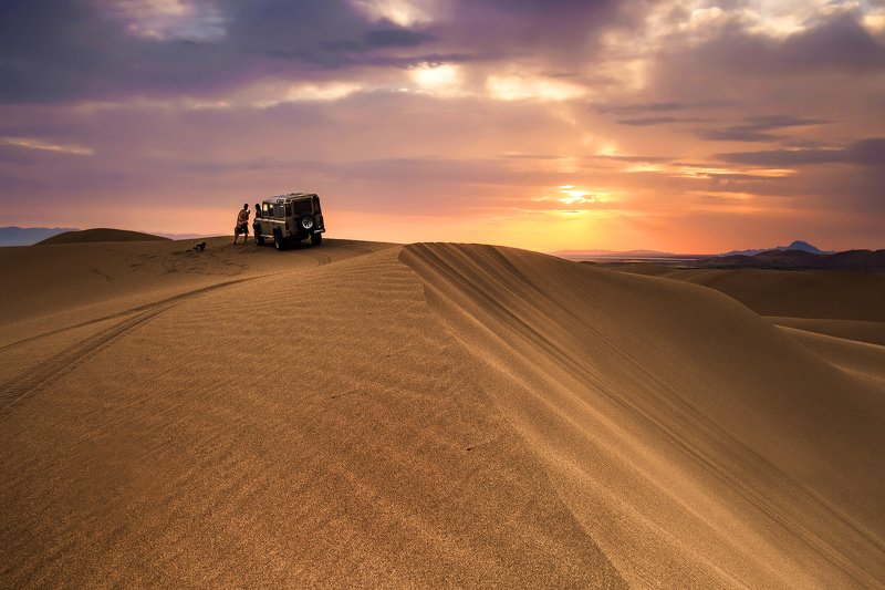 Desert sunrisephoto preview