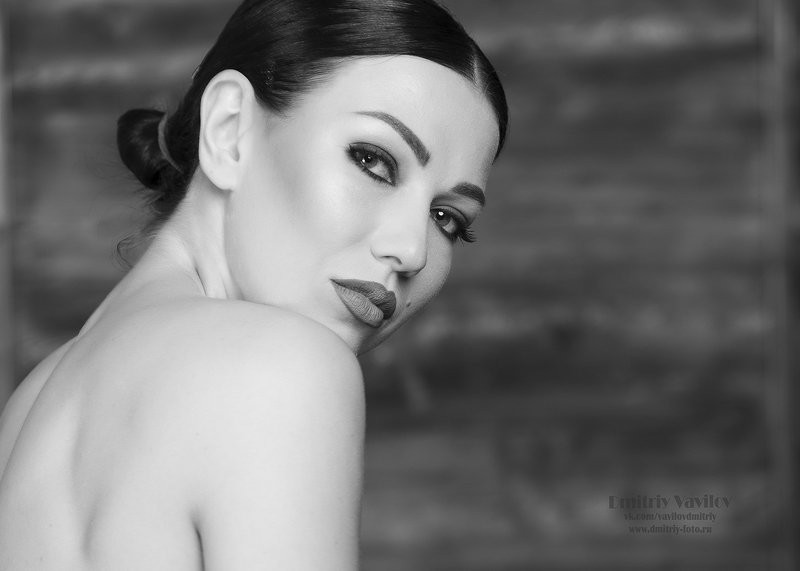 Моникаphoto preview