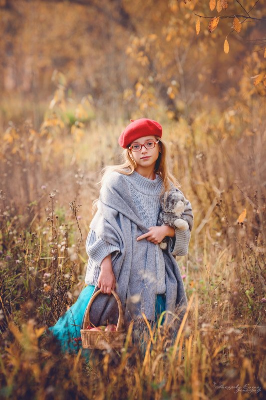 девочка, портрет, прогулка , осень Анютаphoto preview