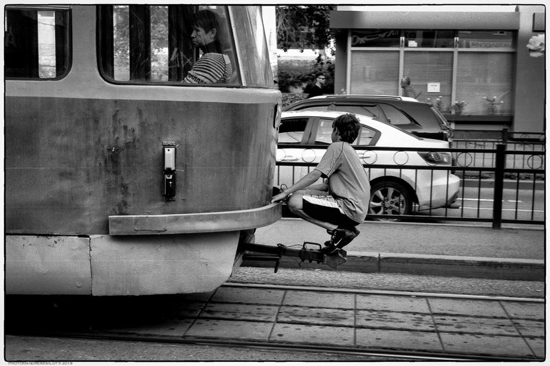 City Street Photo B/W People Leica In giro per Ekaterinburgphoto preview
