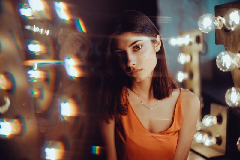 красота, девушка, природа, улица, женщина, портрет, Москва, цветная фотография, художественная фотография, ню, белье, тело, модель Отражение себяphoto preview