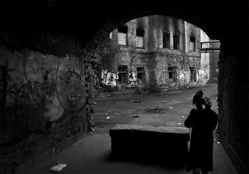 санкт-петербург, тень, ночь, чб Сквозной проход...photo preview