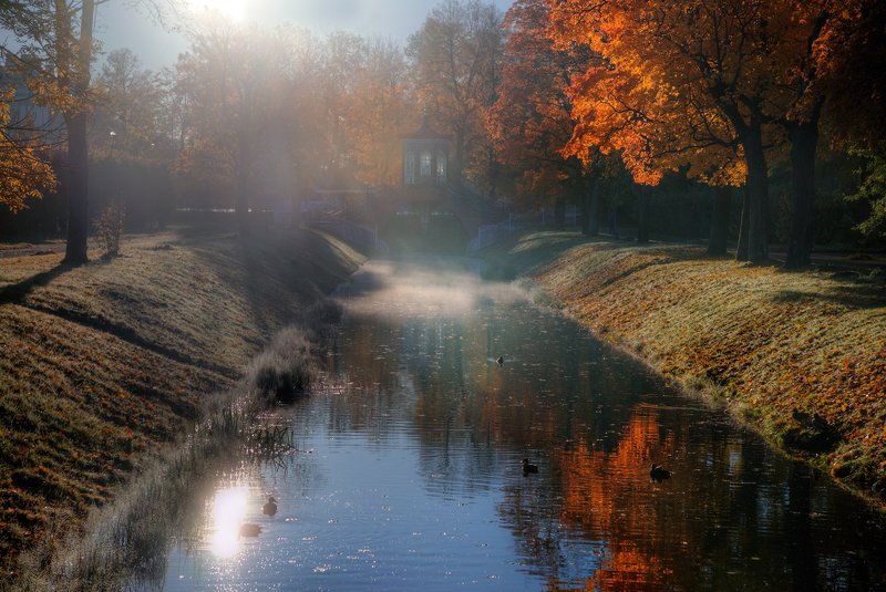 Крестовой мост. Пушкин. Октябрьphoto preview