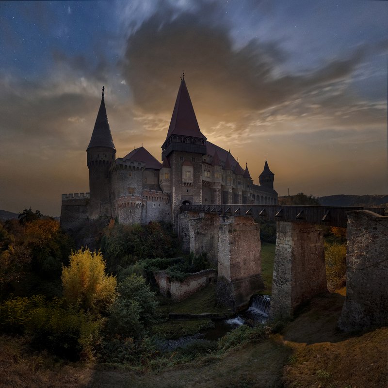 lonely castlephoto preview