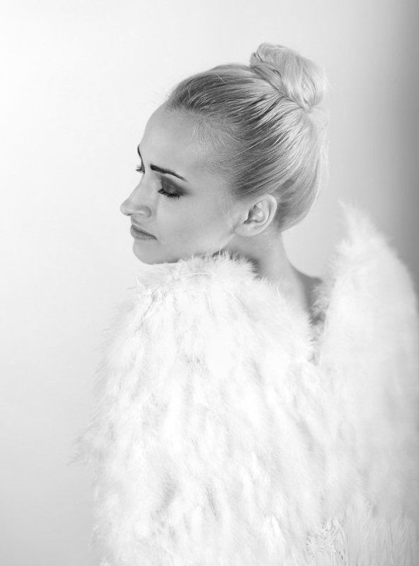 black, &, white, magic, portrait, nature, people, smile, sad, angel, witch, snow, rain, river, canon, 50mm, Black & White Magicphoto preview