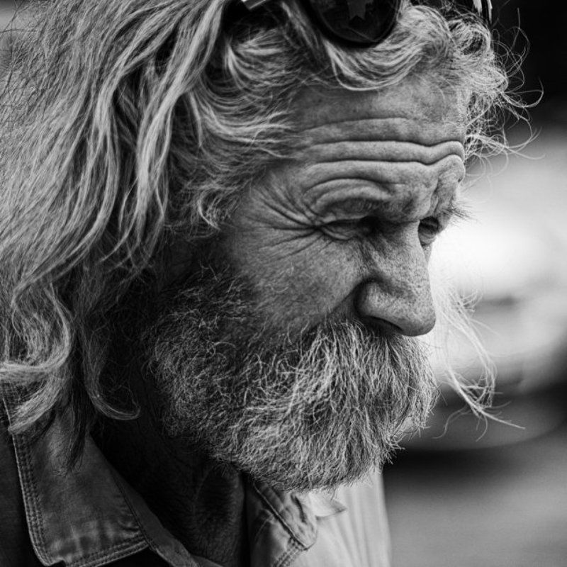 человек, чб, портрет человек городаphoto preview