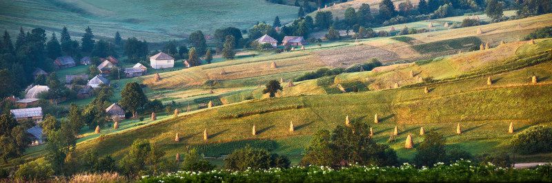 июль, карпаты, лето, утро Утренний вид на Подобовецphoto preview