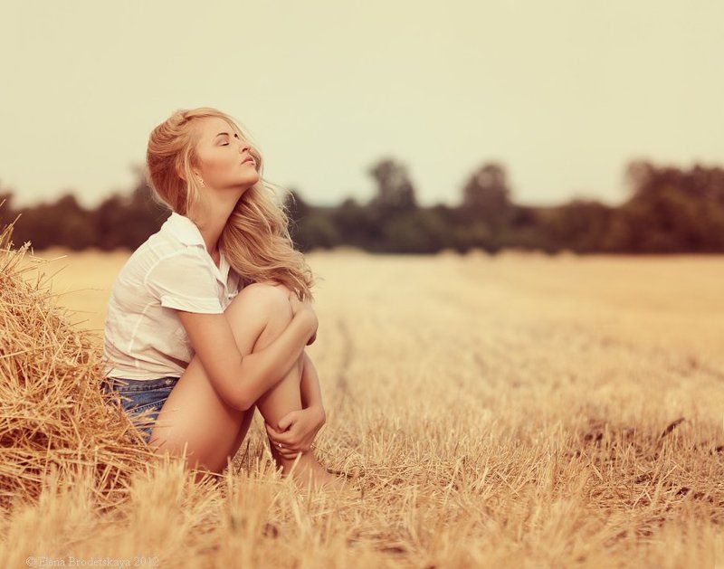 Посредине летаphoto preview