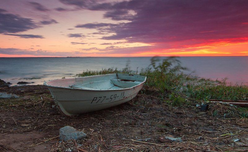 Что-то лодка мне попалась привередливаяphoto preview