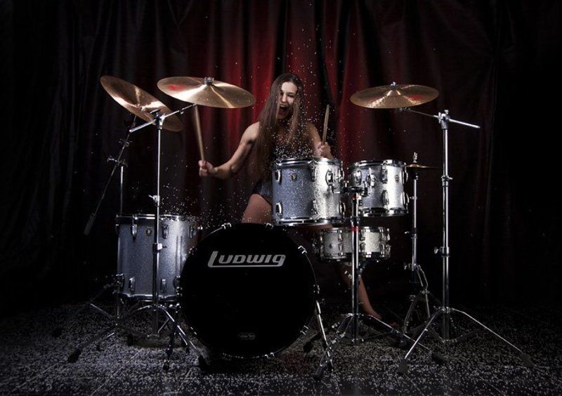 аква-съемка, аква-зона, модель, музыканты, ударник, ударница, мокрая съемка Let\'s rock!photo preview