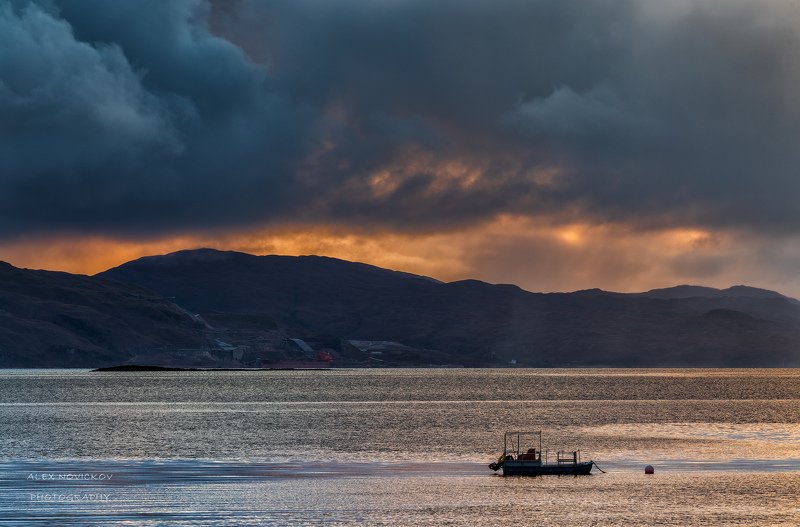 Озеро, дождь, Шотландия...photo preview