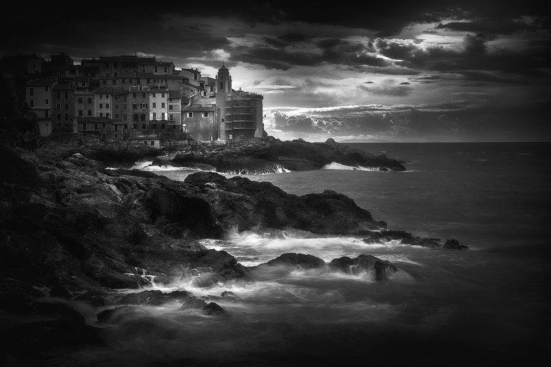 Tellaro BWphoto preview