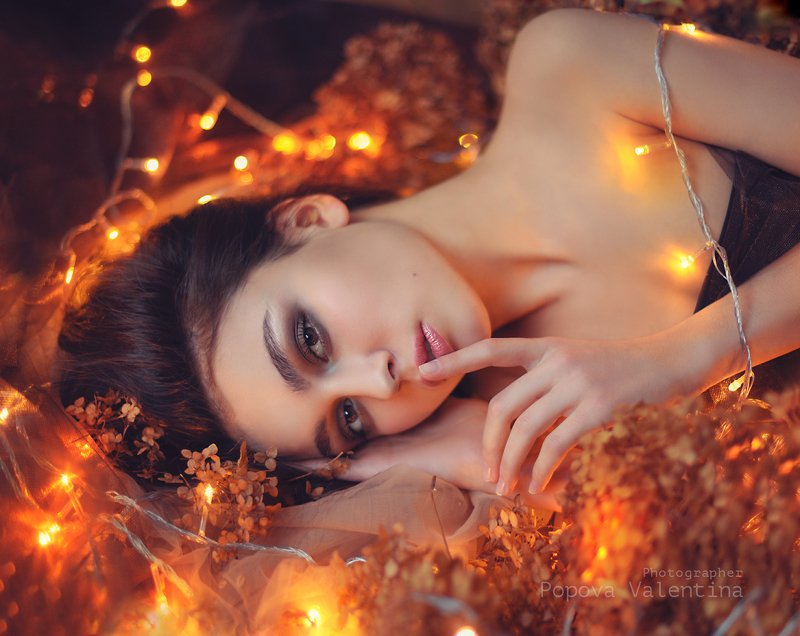 огоньки новыйгод портрет девушка чувственныйпортрет Анастасияphoto preview