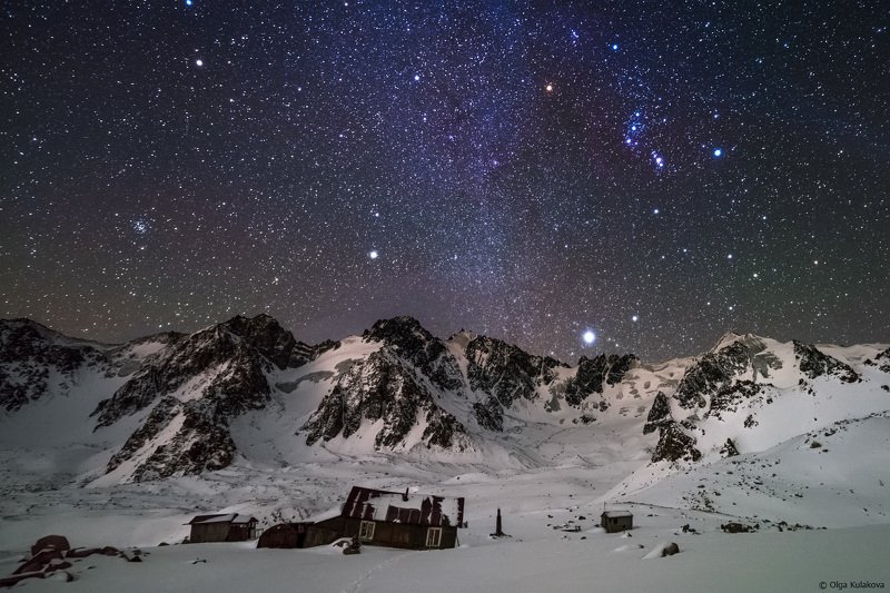 Восход Сириуса над Иглами Туюк-Суphoto preview