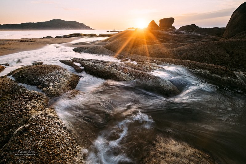 россия, приморье, лазовский заповедник, прибой, литораль Тёплое утроphoto preview