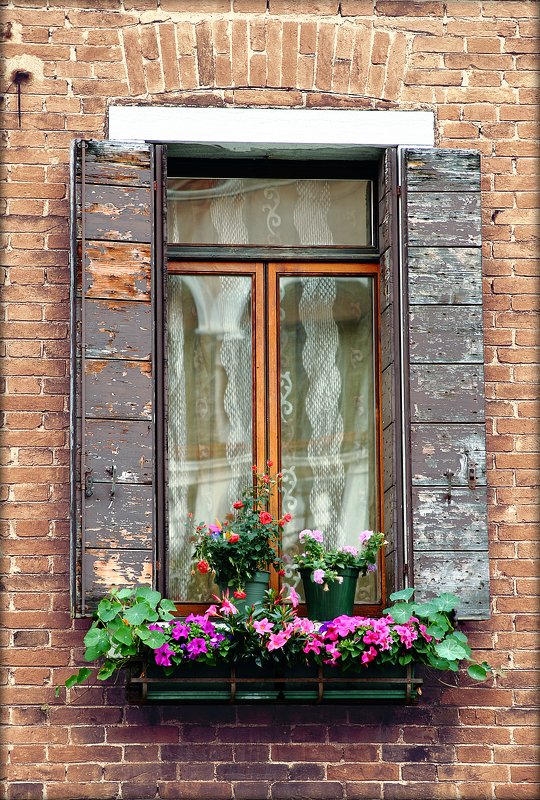 креатив, концепция, окно, венеция, италия, creative, concept, window, venice, italy La finestra...photo preview