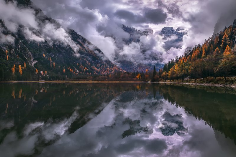 Drama in the lakephoto preview