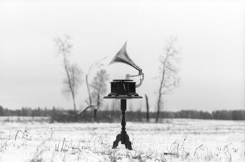 White dancephoto preview