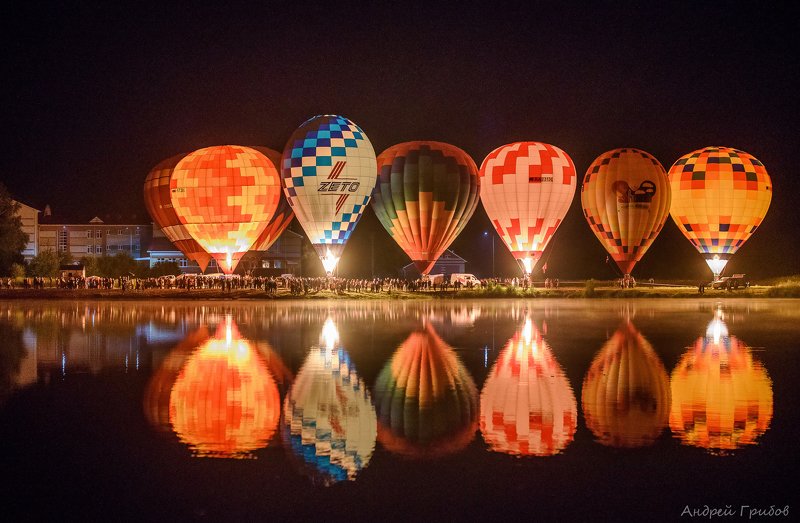 шары, воздушные шары, свечение, ночь Ночное свечение шаровphoto preview