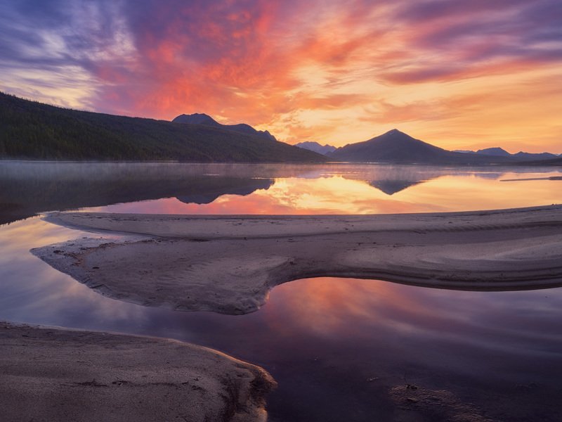 колыма, рассвет, озеро_джекалондона, озеро Багряный рассвет в устье Пургиphoto preview