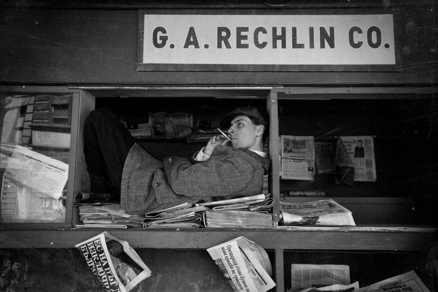 Американский газетчик. Автор: Aleetet , Aleetet