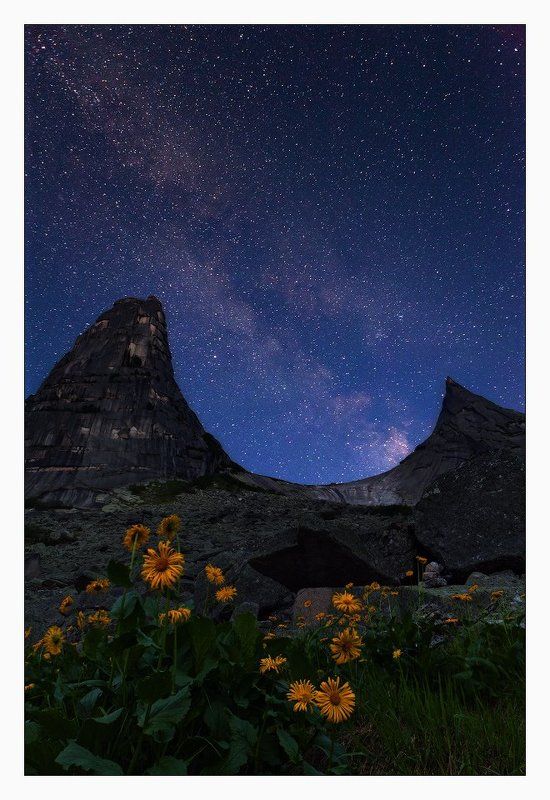 ергаки, парабола НОЧЬ  НАД  ПАРАБОЛОЙphoto preview