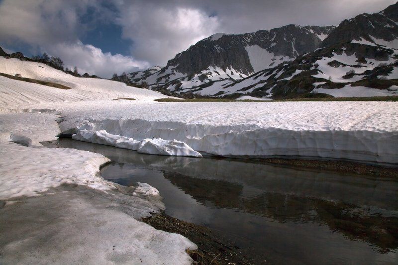 горы , лаго-наки, оз.псенодах Псенодах весеннийphoto preview