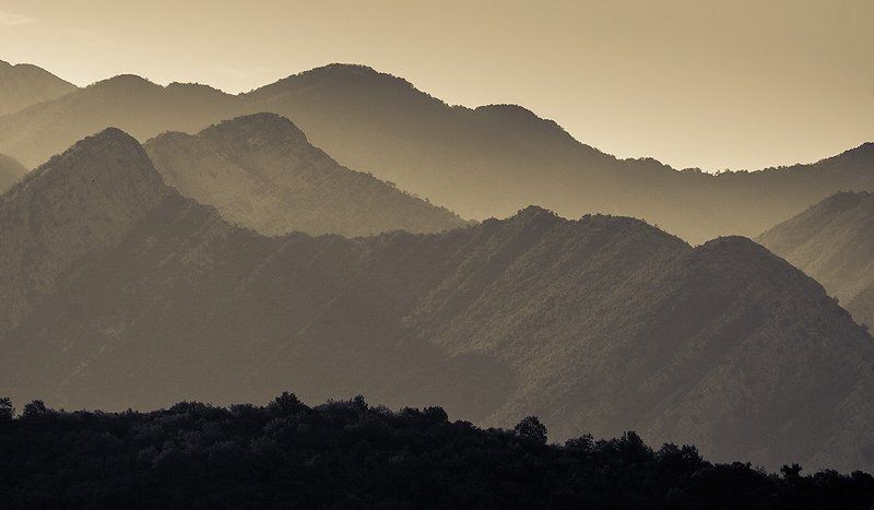 Горы, Перспектива, Сепия photo preview