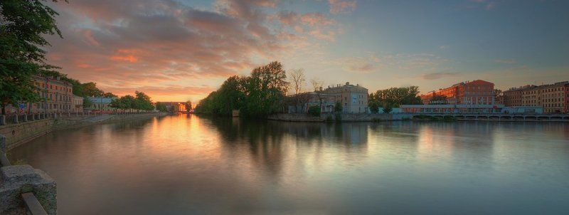 Адмиралтейские верфиphoto preview