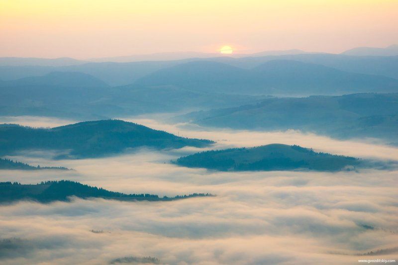 карпаты, утро, рассвет, туман, горы, солнце Ночь пройдетphoto preview