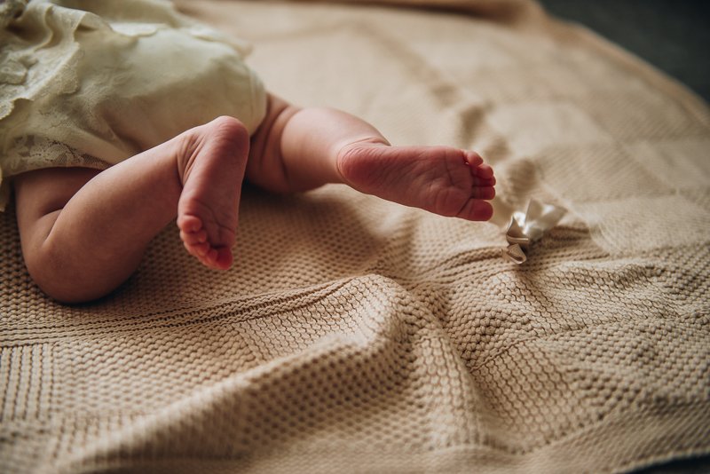 дети, новорожденные, семья, ножки, детали photo preview