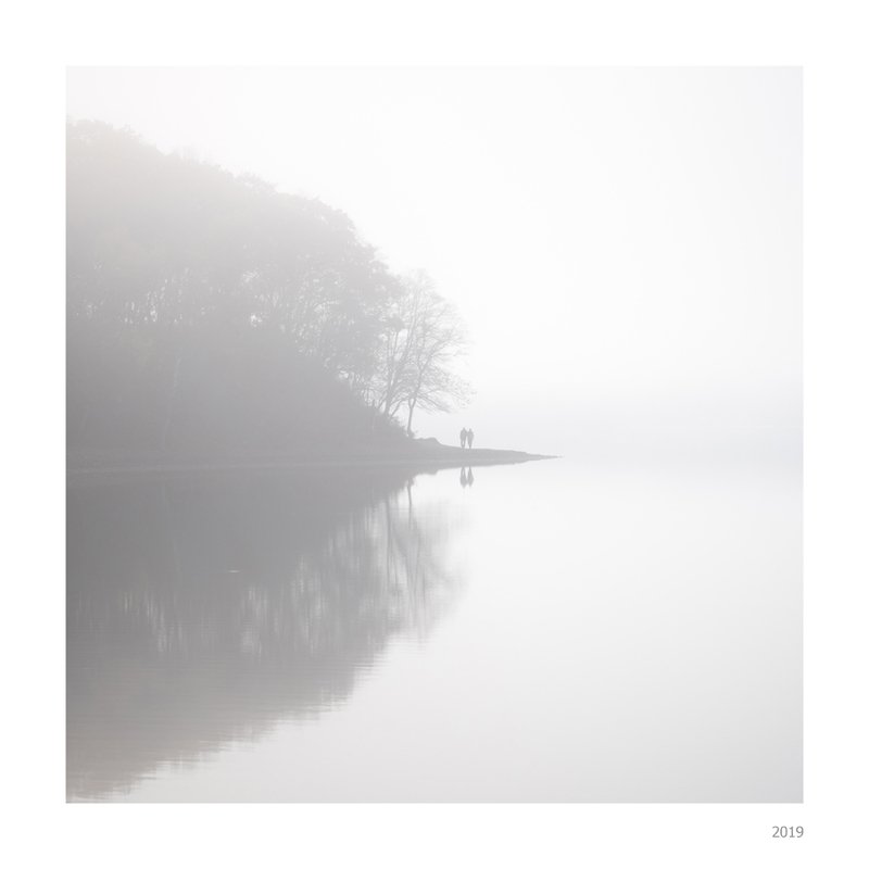 гуляя мимоphoto preview